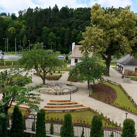 Villa Turris Apartamenty Przy Muszynskim Zamku Muszyna Dış mekan fotoğraf